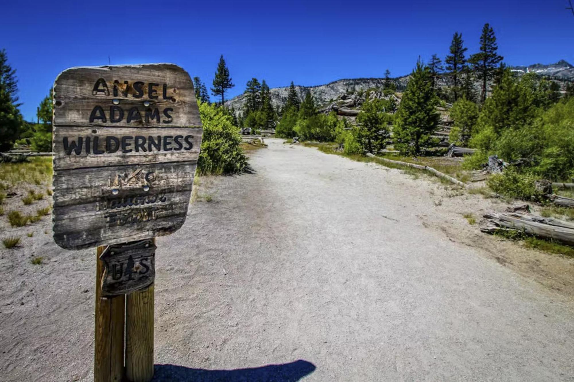 Discovery 4 119 Mammoth Lakes Exterior photo